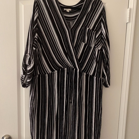 Cato Dresses & Skirts - Black and White striped crepe dress